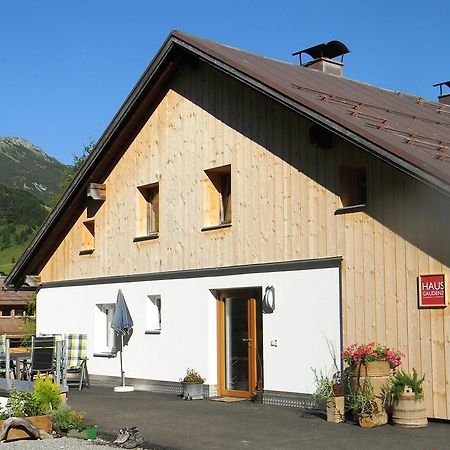 شقة Haus Gaudenz Warth  المظهر الخارجي الصورة