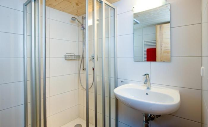 شقة Haus Gaudenz Warth  الغرفة الصورة